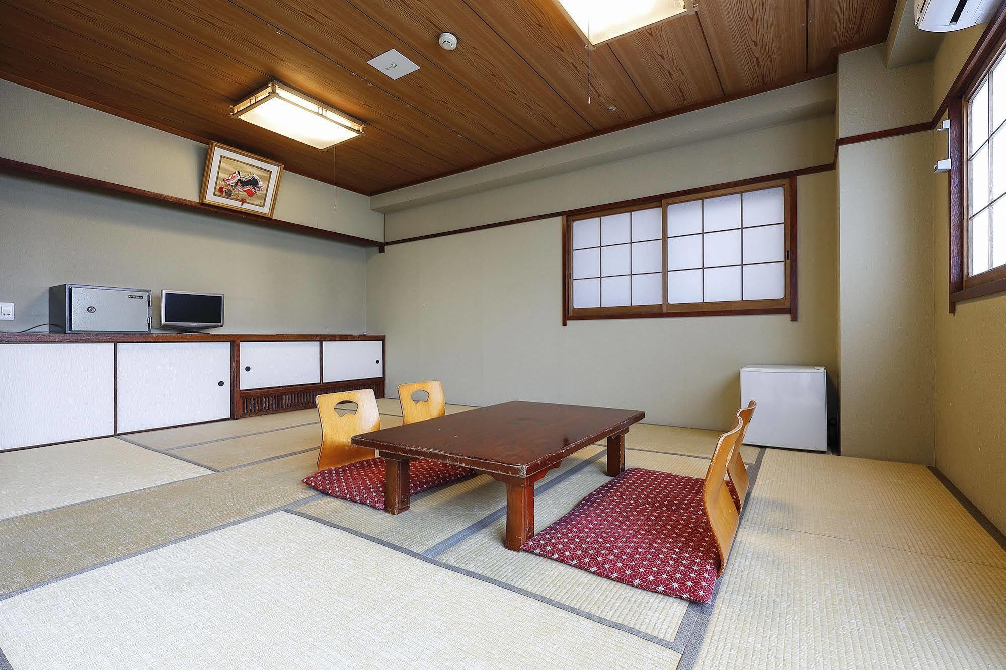 Azumaya Ryokan Kyoto Exterior photo